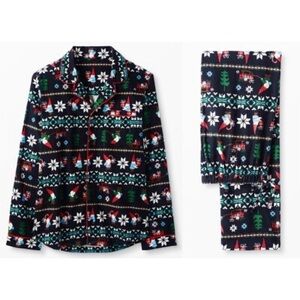 Hanna Andersson Flannel PJ Set Top and Pants in Gnome Sweet Gnome - M